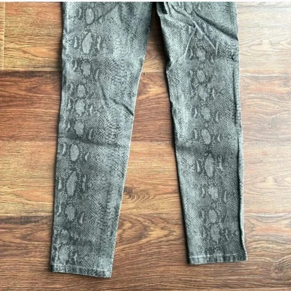 NEW YMI Jeans in Snakeskin Print | Animal Print | Snakeskin Pants | Snakeskin